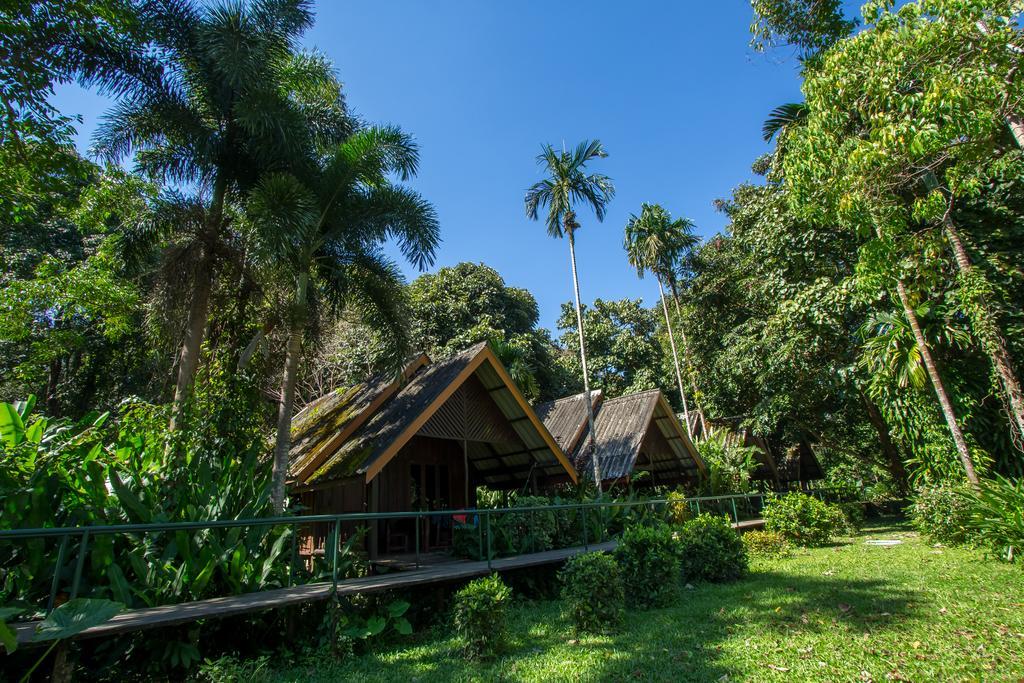 Khao Sok Riverside Cottages Khao Sok National Park Bagian luar foto