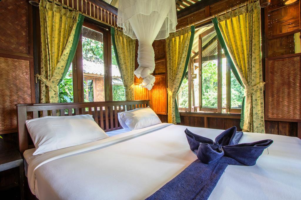 Khao Sok Riverside Cottages Khao Sok National Park Bagian luar foto