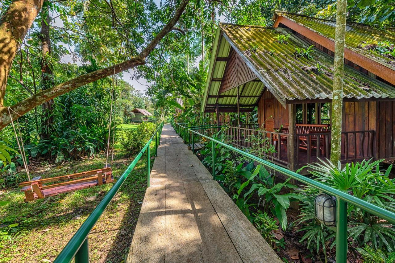 Khao Sok Riverside Cottages Khao Sok National Park Bagian luar foto